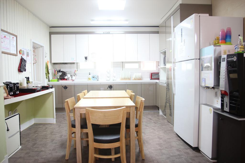 בוסאן Guesthouse 710 In Haeundae מראה חיצוני תמונה